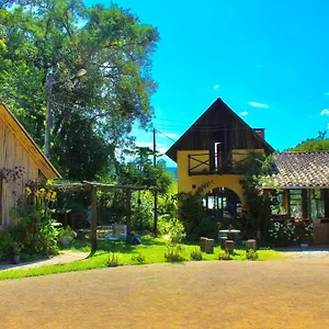 Mestre Kikão Albergue Lauro Muller