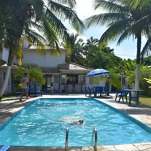 Hibiscus Center Hotel